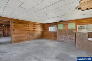 39388 River Dr, Lebanon, OR 97355 - Photo 15