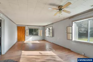 39388 River Dr, Lebanon, OR 97355 - Photo 23