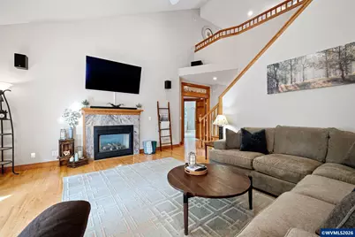 35676 Oak View Dr, Brownsville, OR 97327 - Photo 3