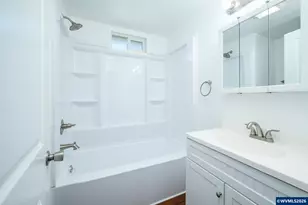 500 N Gilwood St, Carlton, OR 97111 - Photo 15