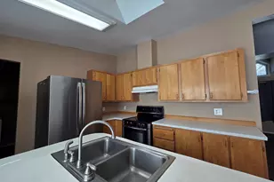 905 Mountain View Dr, Sweet Home, OR 97386 - Photo 7