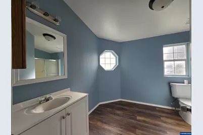 905 Mountain View Dr, Sweet Home, OR 97386 - Photo 19