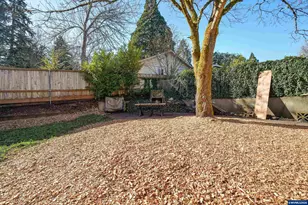 550 Madrona Ave S, Salem, OR 97302 - Photo 25