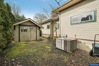 1051 SW Ellis St, Dallas, OR 97338 - Photo 39