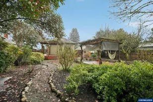 1051 SW Ellis St, Dallas, OR 97338 - Photo 47