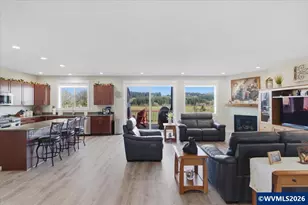 2020 SW Fairview Ave, Dallas, OR 97338 - Photo 7