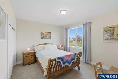 2020 SW Fairview Av, Dallas, OR 97338 - Photo 23