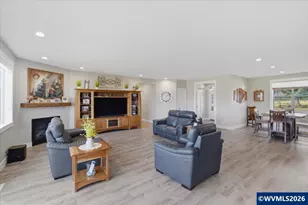 2020 SW Fairview Ave, Dallas, OR 97338 - Photo 9