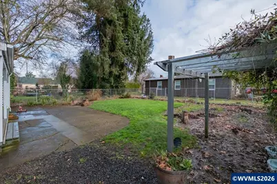 491 Cleveland St, Lebanon, OR 97355 - Photo 23