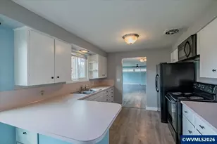 491 Cleveland St, Lebanon, OR 97355 - Photo 9