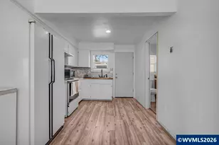 1095 Candlewood Dr NE, Keizer, OR 97303 - Photo 21