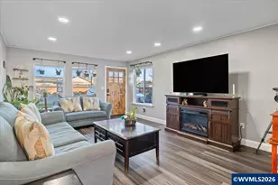 300 Charlotte St NE, Albany, OR 97322 - Photo 3