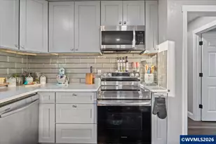 300 Charlotte St NE, Albany, OR 97322 - Photo 13