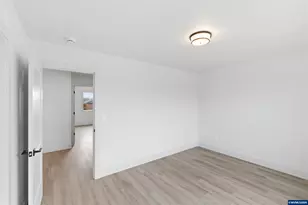 Model C Ballyntyne Rd, Salem, OR 97302 - Photo 43