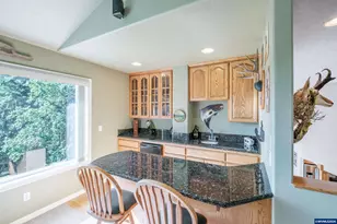 37676 Kathleen Ct, Lebanon, OR 97386 - Photo 19