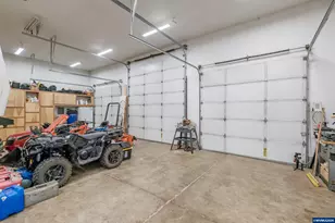 37676 Kathleen Ct, Lebanon, OR 97386 - Photo 39