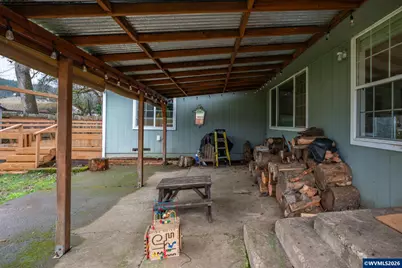 347 7th Av, Sweet Home, OR 97386 - Photo 25