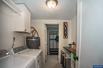 347 7th Av, Sweet Home, OR 97386 - Photo 23