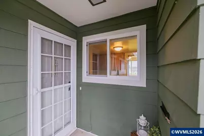 12432 SW King George Dr, King City, OR 97224 - Photo 5