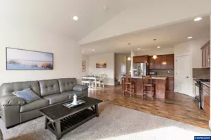 1663 SE Academy St, Dallas, OR 97338 - Photo 13