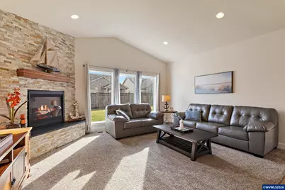 1663 SE Academy St, Dallas, OR 97338 - Photo 11