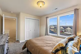 1663 SE Academy St, Dallas, OR 97338 - Photo 25