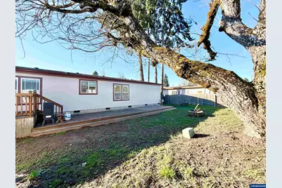1863 Inland Wy, Springfield, OR 97477 - Photo 35