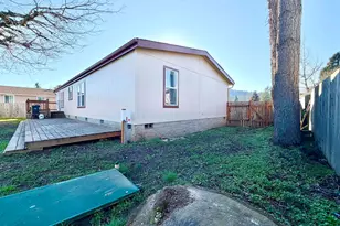 1863 Inland Way, Springfield, OR 97477 - Photo 37