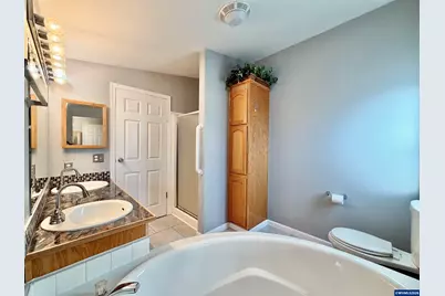1863 Inland Wy, Springfield, OR 97477 - Photo 23