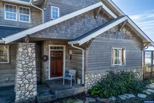 380 Pearl St, Lincoln Beach, OR 97388 - Photo 5