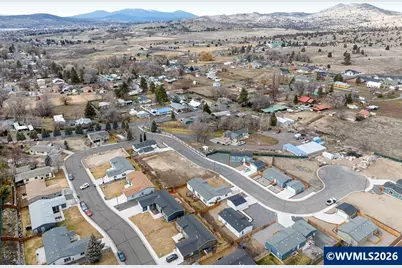 5620 Edith Wy, Klamath Falls, OR 97603 - Photo 5