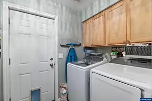 1468 E Burnett St, Stayton, OR 97383 - Photo 31