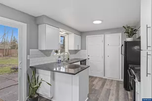 2860 NE Lancaster St, Corvallis, OR 97330 - Photo 11