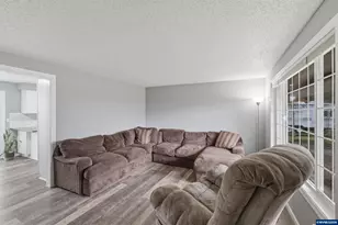 2860 NE Lancaster St, Corvallis, OR 97330 - Photo 3