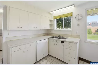 3373 Rawlins Av NE, Salem, OR 97301 - Photo 23