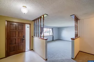 6555 McLeod Ln NE, Keizer, OR 97303 - Photo 5