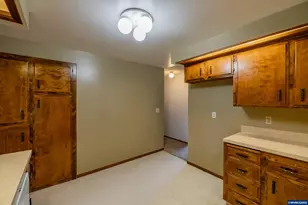 6555 McLeod Ln NE, Keizer, OR 97303 - Photo 9