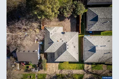 672 Catterlin Av NE, Salem, OR 97301 - Photo 11