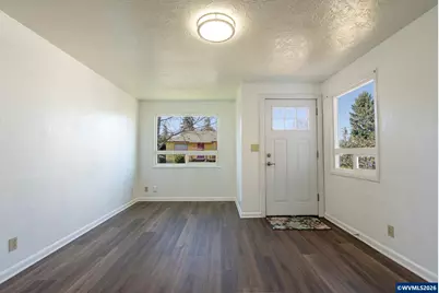 672 Catterlin Av NE, Salem, OR 97301 - Photo 3