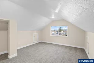 412 Monmouth Av S, Monmouth, OR 97361 - Photo 33