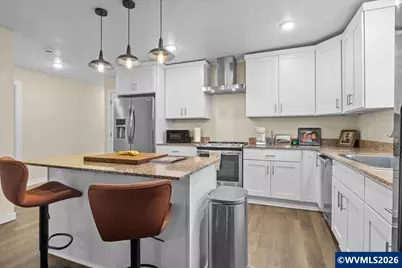 412 Monmouth Av S, Monmouth, OR 97361 - Photo 11