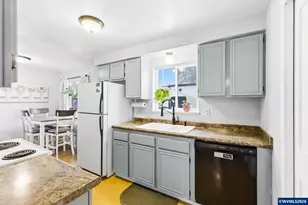 4776 Marshall Ave, Eugene, OR 97402 - Photo 13