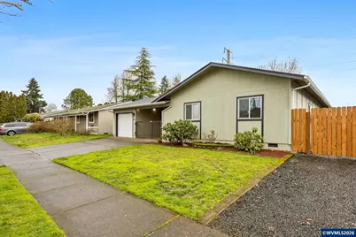 4776 Marshall Av, Eugene, OR 97402 - Photo 3