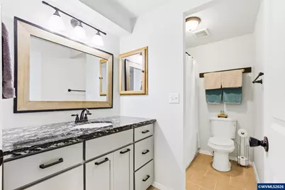 4776 Marshall Av, Eugene, OR 97402 - Photo 17