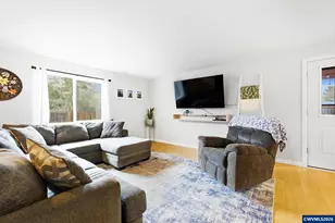 4776 Marshall Ave, Eugene, OR 97402 - Photo 7