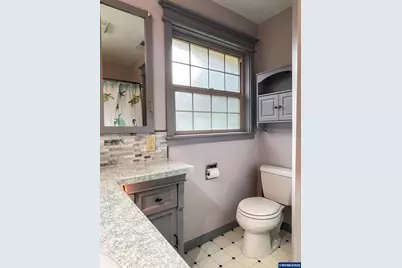 1304 Hawthorne St, Sweet Home, OR 97386 - Photo 33