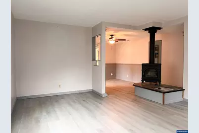 1304 Hawthorne St, Sweet Home, OR 97386 - Photo 13