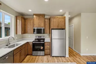 4025 Filbert Ave NE, Keizer, OR 97303 - Photo 7