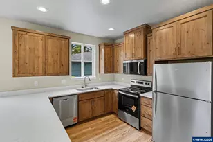 4025 Filbert Ave NE, Keizer, OR 97303 - Photo 5