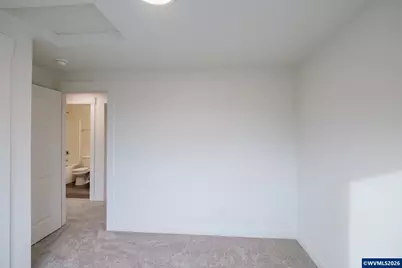 4704 Finch St, Albany, OR 97322 - Photo 11